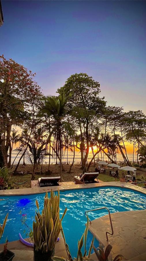 Hotel Beachfront Vista Hermosa Jacó Kültér fotó